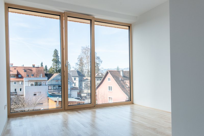 Schlossbergstraße 17